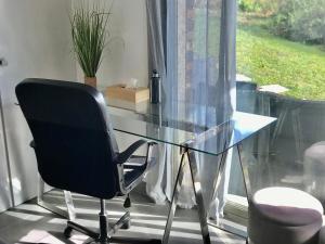 Posezení v ubytování Chez Isa, loft 55m2, jardin, vue, parking, entrée autonome