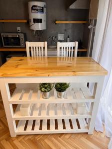 Una cocina o kitchenette en Monoambiente Moderno 2 cuadras Plaza de Mayo