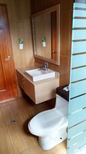 Ένα μπάνιο στο HOTEL.TORRE ESPINOZA