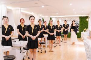 Hóspedes ficando em Happy Day Riverside Hotel & Spa Danang by Haviland