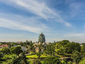 Gallery image of Reno Hotel in Yangon