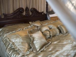 Posteľ alebo postele v izbe v ubytovaní Art Apartments Celakovskeho Sady