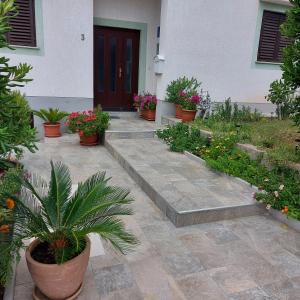 Zahrada ubytování Apartments Mohar II