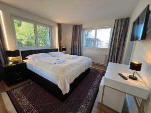 Zdjęcie z galerii obiektu Apartment Panorama Apartments Ehrmann by Interhome w mieście Zell am See