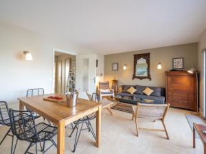 Χώρος καθιστικού στο Apartment La Baie de Beaumer by Interhome +16 φωτογραφίες