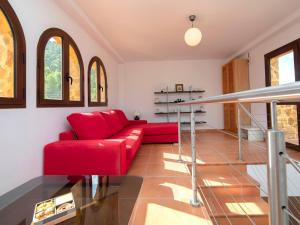 Posezení v ubytování Villa Mucho by Interhome