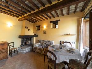 A seating area at Holiday Home Il Feudo by Interhome