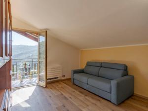 A seating area at Apartment Gabriella by Interhome
