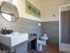 Kúpeľňa v ubytovaní Holiday Home Meridiana by Interhome