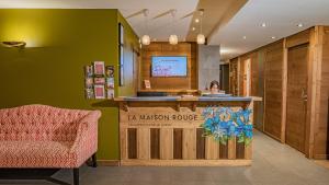 Vstupní hala nebo recepce v ubytování La Maison Rouge + 37 fotografií