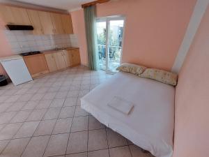 Fotografie z fotogalerie ubytování Apartment house Slavka v destinaci Vodice + 37 fotografií
