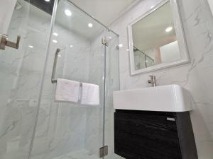 Ένα μπάνιο στο ABC@48 Hotel & Service Apartment +17 φωτογραφίες