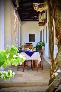 TV a/nebo společenská místnost v ubytování Seaview Resort Malindi