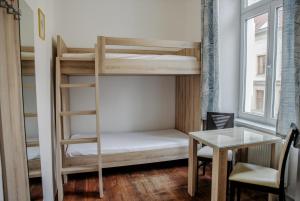 Posteľ alebo postele v izbe v ubytovaní Cuba Bar & Hostel