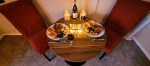 Gallery image of Self catering upper floor flat at Woodend house in Balmacara