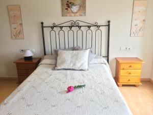 Letto o letti in una camera di Hotel Delphos