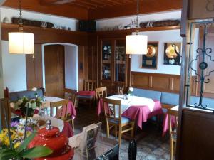 Posezení v ubytování Hotel-Gasthof Strasswirt
