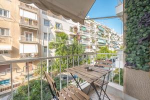 Balkón nebo terasa v ubytování Urban City Apartment by CloudKeys