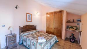 Postel nebo postele na pokoji v ubytování Casa Rural Pelijas Fontanar by Ruralidays