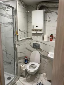 Kúpeľňa v ubytovaní Apartament 75 w Centrum! Okulickiego!