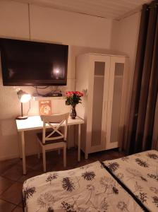 Postel nebo postele na pokoji v ubytování Gäste Apartement Casa Luber