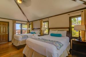 Voodi või voodid majutusasutuse Anthony's Key Resort toas