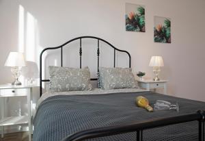 Posteľ alebo postele v izbe v ubytovaní Luxus Apartament Rodzinny z sauną i siłownią