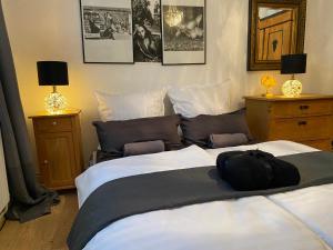Ein Bett oder Betten in einem Zimmer der Unterkunft Central City Privatapartment Relax-Inn, Netflix & Sky TV!