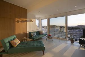 Posezení v ubytování Stunning Acropolis view apartment + 14 fotografií