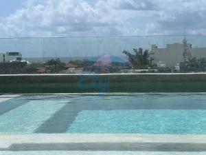Het zwembad bij of vlak bij Anah Downtown luxury condo