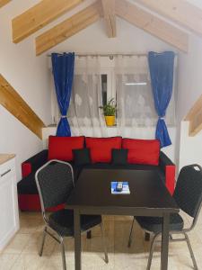 Φωτογραφία από το άλμπουμ του Pension am Weberhof nur 20 Autominuten von München σε Ebersberg