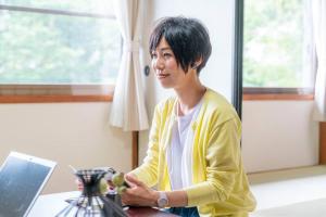 Huéspedes de 自然豊か棚田百選の棚田・道の駅・金剛山登山・釣り・ゴルフに便利/8名宿泊可広々一軒家/無料駐車場