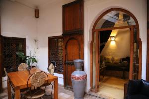 Posezení v ubytování Riad Villa El Arsa