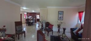 Restaurace v ubytování Puerto Plata Fabulous Furnished Apartment with 2 BedRooms,