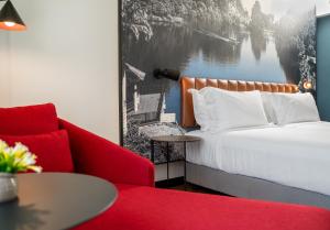 Postel nebo postele na pokoji v ubytování Travelodge Ipoh