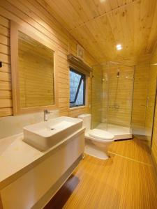 Phòng tắm tại Ngọc Nguyên Homestay