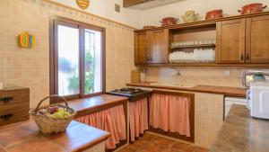 Kuchnia lub aneks kuchenny w obiekcie Espina Rural Almogía by Ruralidays