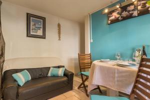 Posedenie v ubytovaní Maison charmante à Bernières-sur-Mer, parfait 35 m².