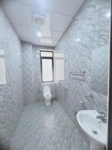 Ένα μπάνιο στο Villa Blueware - Venuestay +7 φωτογραφίες