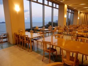 Restaurace v ubytování Kyukamura Setouchi-Toyo