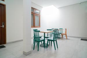 Gambar di galeri bagi Urbanview Hotel Bubusini Batu by RedDoorz di Batu