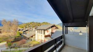 Balkón nebo terasa v ubytování Charmant appartement au coeur de Vercorin
