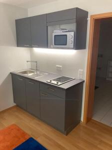 Billede fra billedgalleriet på Schöne Einliegerwohnung mit Freisitz. Ideal für Geschäftsleute und Reisende i Laufenburg