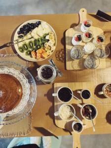 Comida no cama e café (B&B) ou em algum lugar perto
