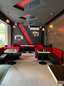 A seating area at Hotel Dunav