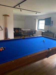 Billiards table sa 4 bedrooms villa with private pool enclosed garden and wifi at Wellin