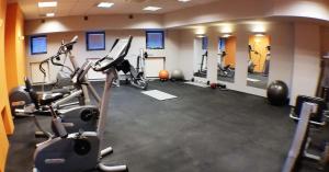 Posilňovňa alebo fitness centrum v ubytovaní Luksusowy Apartament Nad Zalewem