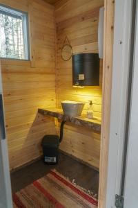 Ванная комната в Venejoen Piilo - Päre
