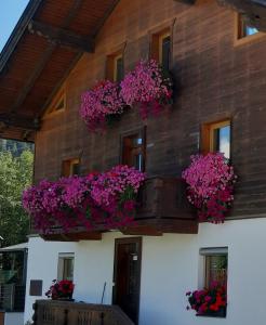 The building in which Az apartmant is located