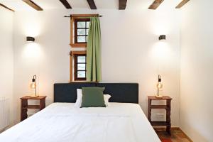 Кровать или кровати в номере Gut Hungenbach